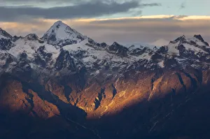 Nepal Prints: Tibetan mountain range, seen from Naghtali, at sunset. Tamang heritage trail, Naghtali