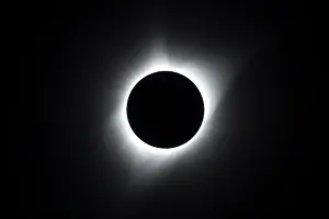 Natural Phenomenon Prints: Total eclipse of the sun, viewed from near the center of the path of totality