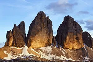 Images Dated 3rd July 2009: Tre Cime di Lavaredo Mountain at sunset, Sexten Dolomites, South Tyrol, Italy, Europe
