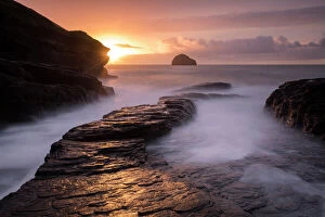 Images Dated 17th October 2017: Trebarwith Strand at sunset and high water, Trebarwith, north Cornwall, UK. October 2017