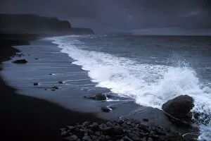 Images Dated 30th September 2009: Waves on black sand beach of Vik, Southern Iceland 2005