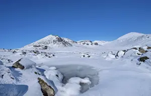 Down Prints: Winter snowfall along the Annalong River and valley